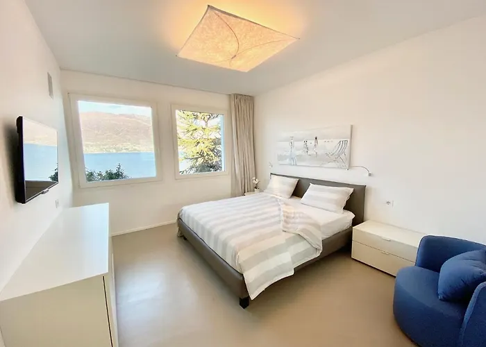 Poseidon 포르토 발트라바글리아