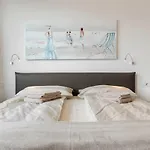 Poseidon Tatil Evi *
