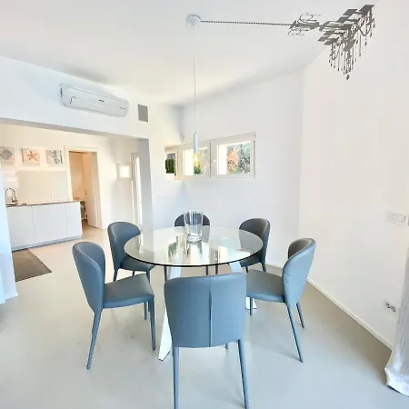 Poseidon Tatil Evi Porto Valtravaglia
