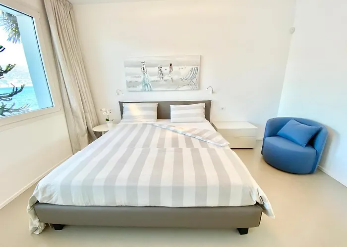 Poseidon * Porto Valtravaglia