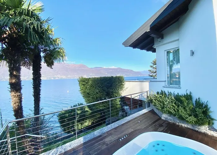 Poseidon Ferienhaus Porto Valtravaglia