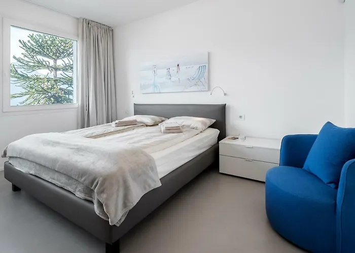 Poseidon Ferienhaus Porto Valtravaglia